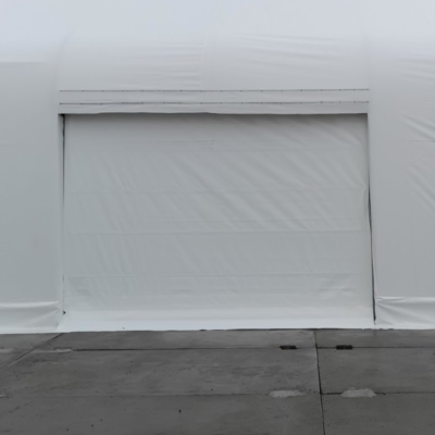 Šoniniai vartai tentiniam angarui